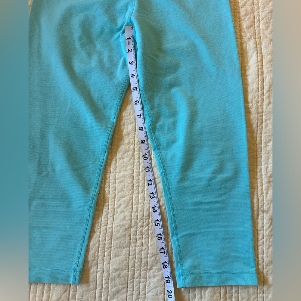 Lululemon Athletica Aqua Leggings - Picture 3 of 4